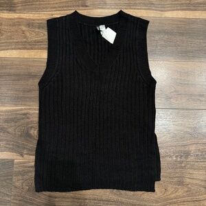 H&M Divided Sweater Vest
